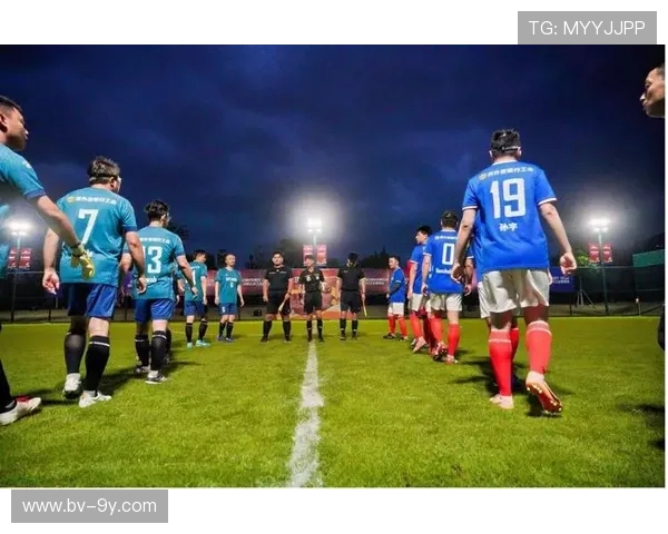 今日足球魅力:全球赛场上的激情对决与文化融合展现 今日足球魅力:全球赛场上的激情对决与文化融合展现